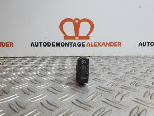 Used AIH headlight switch Mercedes ML I (163) 320 3.2 V6 18V Autom. Price on request offered by Alexander Autodemontage