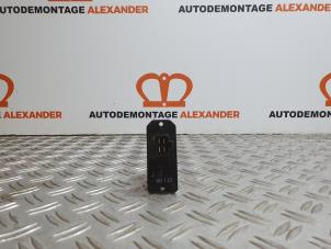 Usagé Résistance chauffage Mercedes ML I (163) 320 3.2 V6 18V Autom. Prix sur demande proposé par Alexander Autodemontage