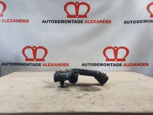 Used Intercooler tube Citroen C4 Cactus (0B/0P) 1.6 Blue Hdi 100 Price on request offered by Alexander Autodemontage