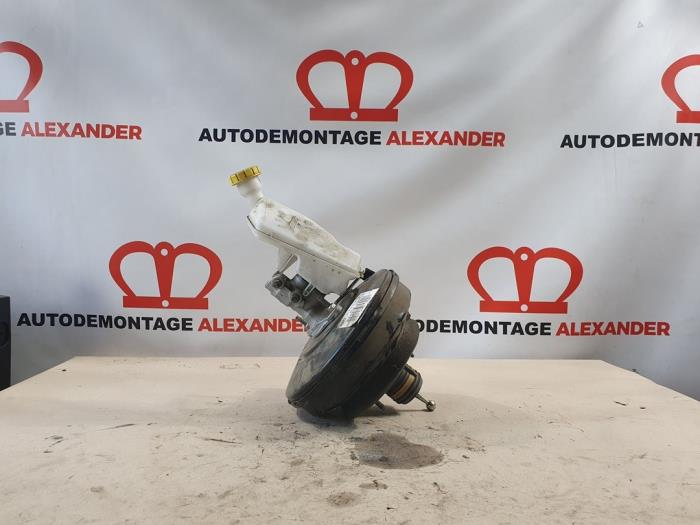 Usagé Servo frein Citroen C4 Cactus (0B/0P) 1.6 Blue Hdi 100 Prix sur demande proposé par Alexander Autodemontage
