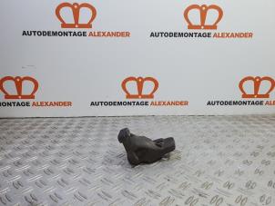Used Gearbox mount Volvo XC70 (SZ) XC70 2.4 D 20V Price on request offered by Alexander Autodemontage