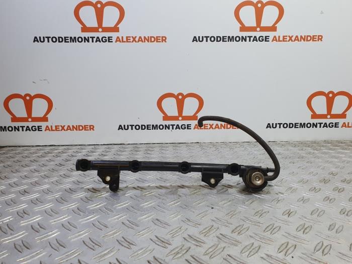 Usagé Système d'injection Ford Fiesta 5 (JD/JH) 1.3 Prix € 10,00 Règlement à la marge proposé par Alexander Autodemontage
