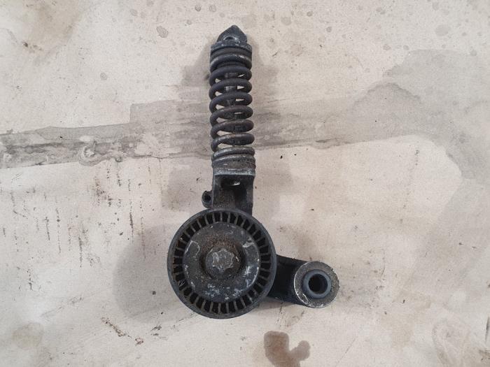 Drive belt tensioner Opel Corsa C 1.3 CDTi 16V 55352021 Z13DT