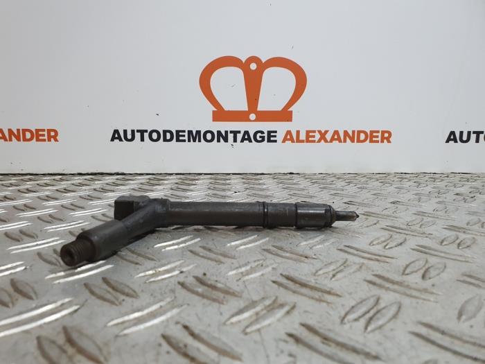 Usagé Injecteurs Opel Astra H SW (L35) 1.7 CDTi 16V Prix € 12,99 Règlement à la marge proposé par Alexander Autodemontage