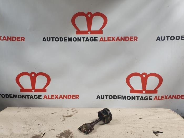 Used Piston Volkswagen Polo V (6R) 1.2 12V BlueMotion Technology Price € 121,00 Inclusive VAT offered by Alexander Autodemontage