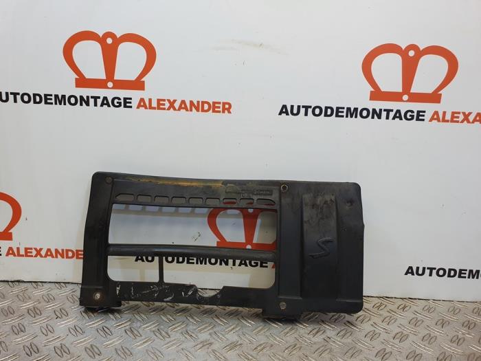 Gebrauchte Abdeckblech Motor Mini Mini Cooper S (R53) 1.6 16V Preis auf Anfrage angeboten von Alexander Autodemontage