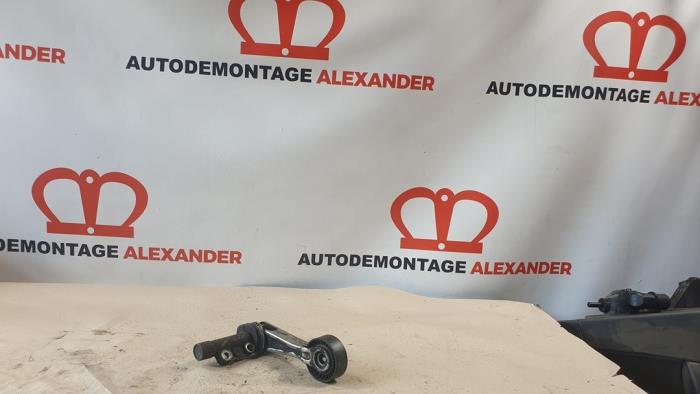Gebrauchte Umlauf Multiriem Mini Mini (R56) 1.4 16V One Preis auf Anfrage angeboten von Alexander Autodemontage