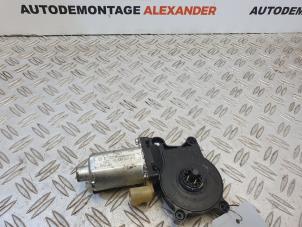 Used Door window motor Volkswagen Fox (5Z) 1.6 16V Price on request offered by Alexander Autodemontage