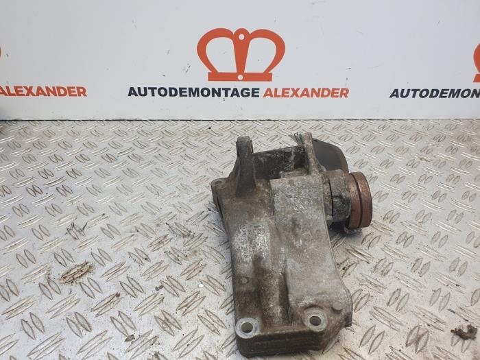 Gebrauchte Spannrolle Multiriemen Volkswagen Golf IV (1J1) 1.6 FSI 16V Preis auf Anfrage angeboten von Alexander Autodemontage