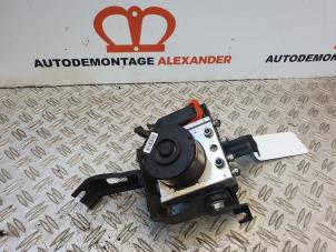 Usagé Ordinateur ABS Nissan Pixo (D31S) 1.0 12V Prix sur demande proposé par Alexander Autodemontage