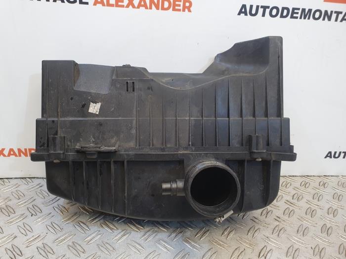 Begagnade Luftfilterhus Peugeot 207/207+ (WA/WC/WM) 1.4 16V Pris på förfrågan erbjuds av Alexander Autodemontage