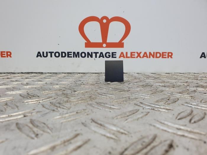 Begagnade Ljussensor Volkswagen Polo V (6R) 1.2 12V BlueMotion Technology Pris på förfrågan erbjuds av Alexander Autodemontage