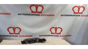 Usagé Tubulure d'échappement Renault Master III (FD/HD) 2.5 dCi 16V Prix sur demande proposé par Alexander Autodemontage