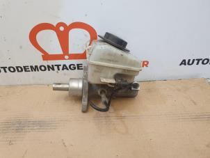 Used Master cylinder Opel Astra H (L48) 1.4 16V Twinport Price on request offered by Alexander Autodemontage