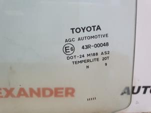 Gebrauchte Türscheibe 4-türig links hinten Toyota Yaris II (P9) 1.3 16V VVT-i Preis auf Anfrage angeboten von Alexander Autodemontage