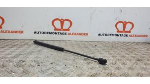 Used Rear gas strut, left Mini Mini Cooper S (R53) 1.6 16V Works Price on request offered by Alexander Autodemontage
