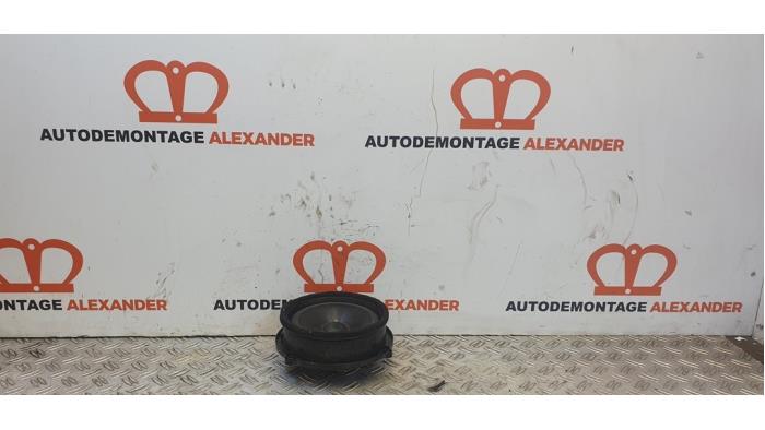 Używane Glosnik Landrover Range Rover Sport (LS) 2.7 TDV6 24V Cena na żądanie oferowane przez Alexander Autodemontage