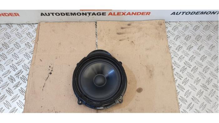 Używane Glosnik Landrover Range Rover Sport (LS) 2.7 TDV6 24V Cena na żądanie oferowane przez Alexander Autodemontage