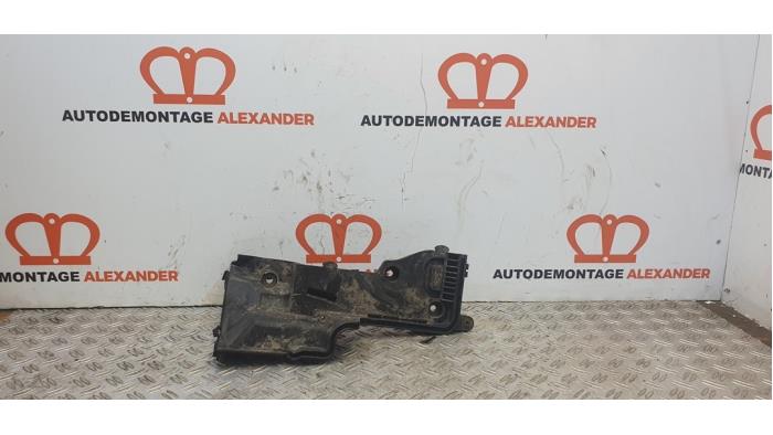 Begagnade Batterilock Landrover Range Rover Sport (LS) 2.7 TDV6 24V Pris på förfrågan erbjuds av Alexander Autodemontage