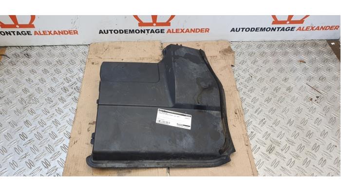 Begagnade Batterilock Landrover Range Rover Sport (LS) 2.7 TDV6 24V Pris på förfrågan erbjuds av Alexander Autodemontage