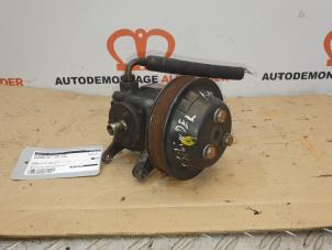 Used Power steering pump Mercedes L serie 4t (309/611) 410D Price € 600,00 Margin scheme offered by Alexander Autodemontage