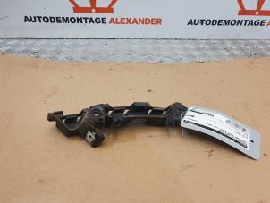 Used Front bumper bracket, left Landrover Range Rover Sport (LS) 2.7 TDV6 24V Price € 20,00 Margin scheme offered by Alexander Autodemontage