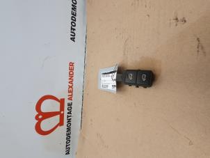 Used Sunroof switch Landrover Range Rover Sport (LS) 2.7 TDV6 24V Price on request offered by Alexander Autodemontage