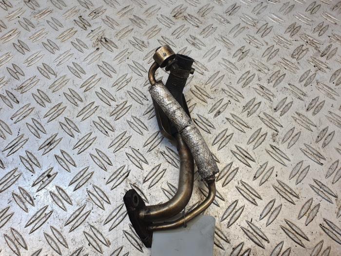 Turbo hose from a Renault Master IV (MA/MB/MC/MD/MH/MF/MG/MH) 2.3 dCi 16V 2013