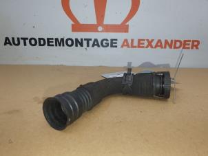 Used Air intake hose Volkswagen Caddy III (2KA,2KH,2CA,2CH) 1.9 TDI Price on request offered by Alexander Autodemontage