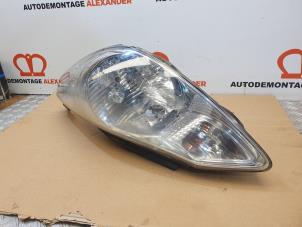 Used Headlight, left Hyundai i10 (F5) 1.2i 16V Price € 80,00 Margin scheme offered by Alexander Autodemontage