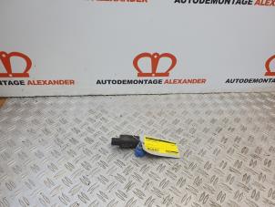 Usados Bomba de limpiaparabrisas delante Volkswagen Polo V (6R) 1.2 12V BlueMotion Technology Precio de solicitud ofrecido por Alexander Autodemontage