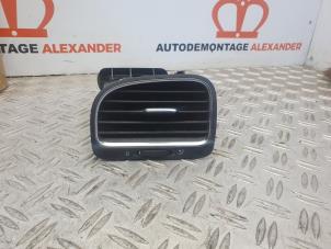 Gebrauchte Luftgitter Seite Volkswagen Golf VI (5K1) 1.2 TSI BlueMotion Preis auf Anfrage angeboten von Alexander Autodemontage