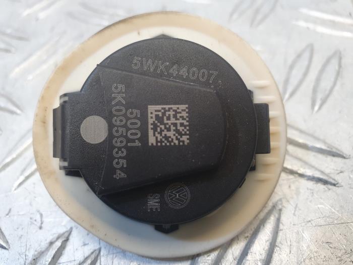Airbag sensor Volkswagen Golf VI 1.2 TSI BlueMotion XXXXX