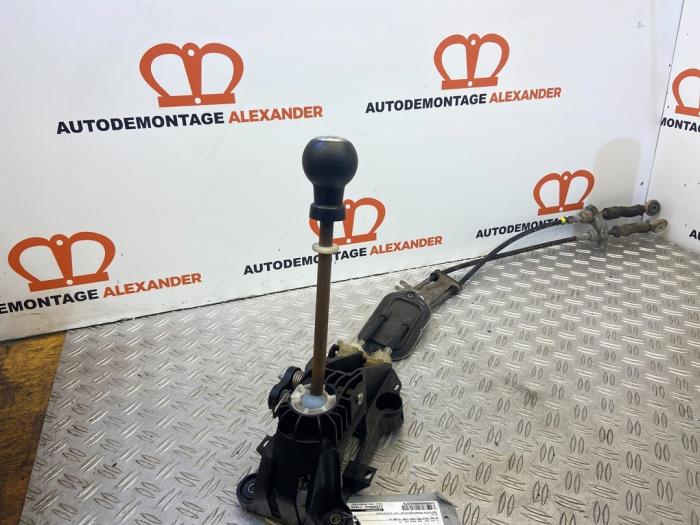 Gebrauchte Schaltbox Toyota Yaris II (P9) 1.3 16V VVT-i Preis auf Anfrage angeboten von Alexander Autodemontage