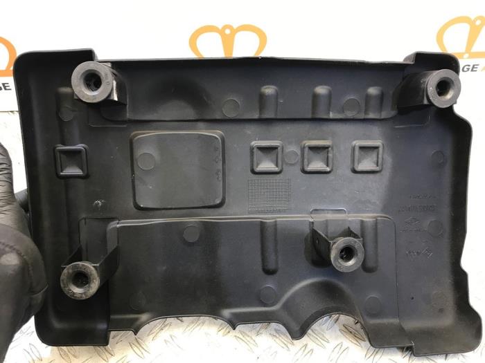 Engine protection panel from a Renault Megane III Grandtour (KZ) 1.4 16V TCe 130 2010