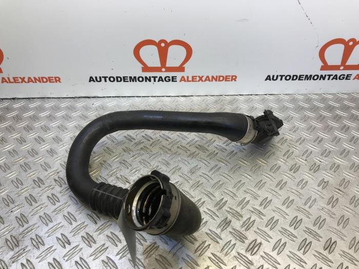 Gebrauchte Intercooler Rohr Renault Megane III Grandtour (KZ) 1.4 16V TCe 130 Preis € 30,00 Margenregelung angeboten von Alexander Autodemontage