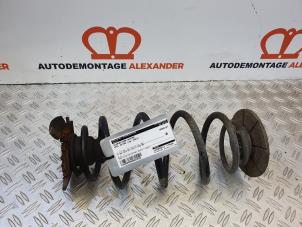 Usagé Ressort de flexion arrière Opel Astra H Twin Top (L67) 1.6 16V Prix sur demande proposé par Alexander Autodemontage