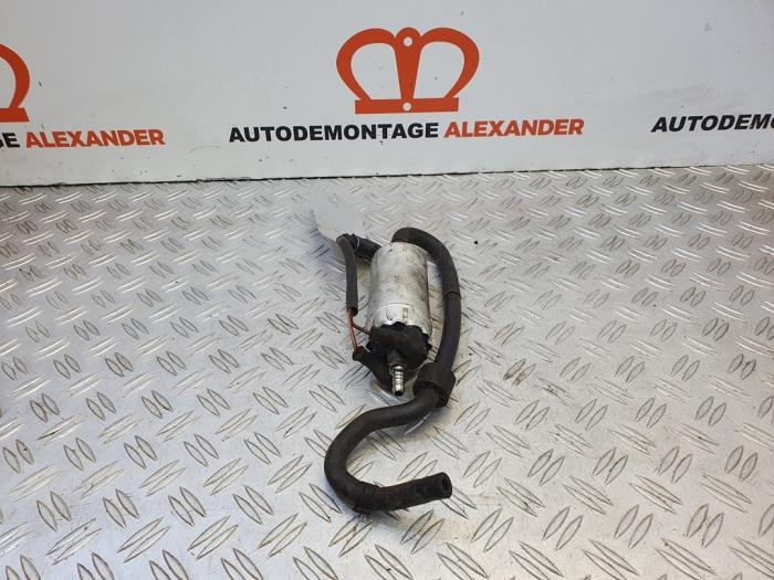 Audi A3 2.0 Tdi Pumpe Düse Probleme Adblue Pumpe Audi A3 Cabriolet 2.0 TDI 16V - 1K0906089A CBAA