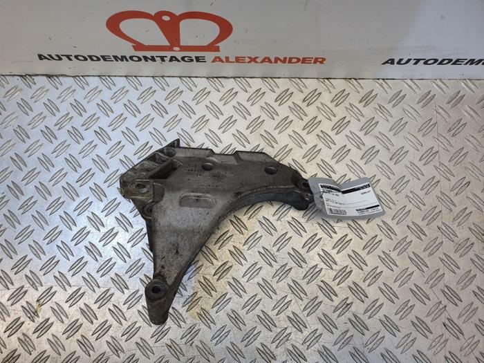Used Engine mount Audi A3 Cabriolet (8P7) 2.0 TDI 16V Price on request offered by Alexander Autodemontage