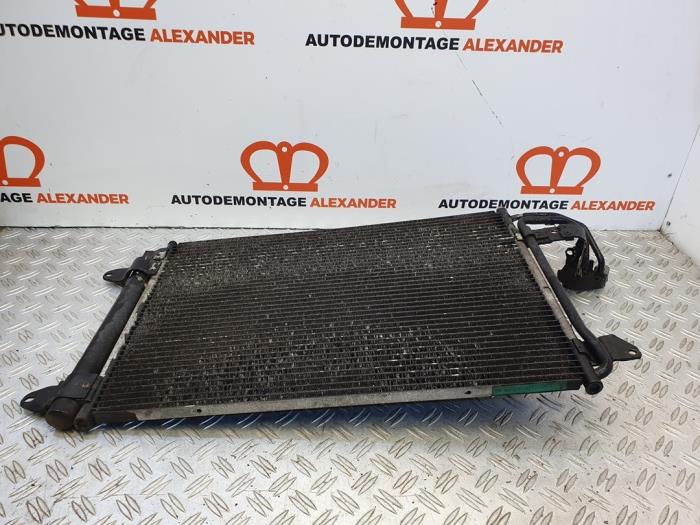 Usagé Condenseur de climatisation Seat Leon (1P1) 1.9 TDI 105 Prix € 39,99 Règlement à la marge proposé par Alexander Autodemontage
