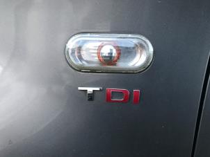 Used Indicator lens, front left Seat Altea (5P1) 2.0 TDI 16V Price on request offered by Alexander Autodemontage