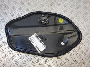 Used Door plate 4-door right front Volkswagen Polo V (6R) 1.2 TDI 12V BlueMotion Price on request offered by Alexander Autodemontage