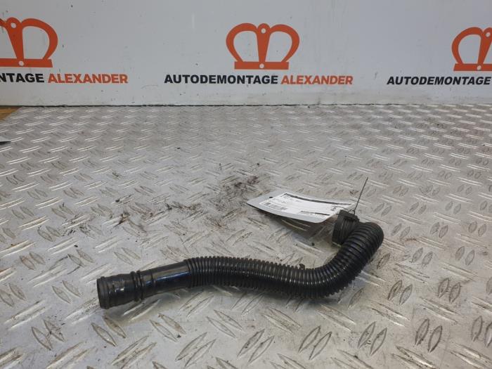 Begagnade Vattenrör Volkswagen Polo V (6R) 1.2 TDI 12V BlueMotion Pris på förfrågan erbjuds av Alexander Autodemontage
