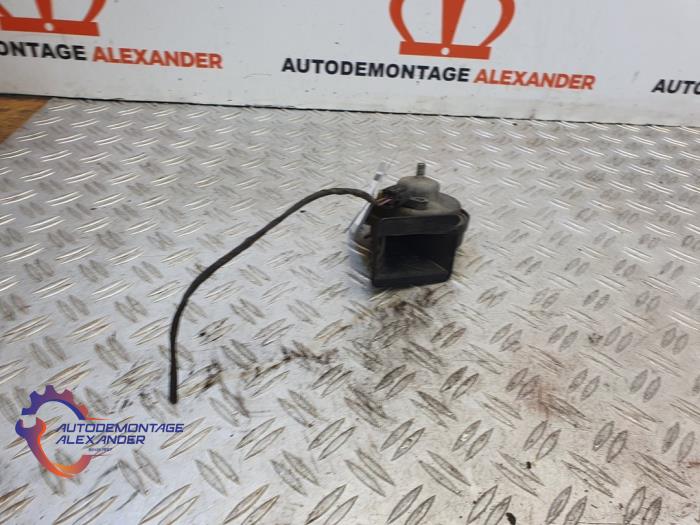 Używane Klakson BMW 5 serie (E60) 530d 24V Cena na żądanie oferowane przez Alexander Autodemontage