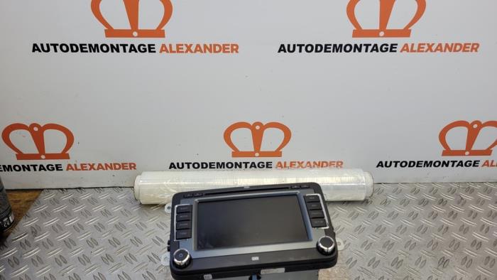 Używane System nawigacji Seat Leon (1P1) 1.8 TSI 16V Cena € 280,00 Procedura marży oferowane przez Alexander Autodemontage