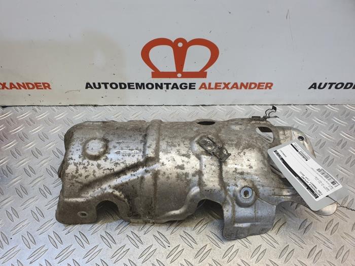 Begagnade Värmesköld Ford Transit 2.2 TDCi 16V Euro 5 Pris på förfrågan erbjuds av Alexander Autodemontage