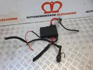 Used Fuse box Ford Fiesta 5 (JD/JH) 1.4 TDCi Price € 30,00 Margin scheme offered by Alexander Autodemontage