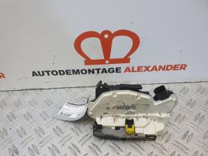 Used Door lock cylinder, right Seat Ibiza IV (6J5) 1.4 TDI 12V Price on request offered by Alexander Autodemontage