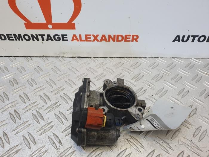 Gebrauchte Drosselklappengehäuse Opel Corsa D 1.3 CDTi 16V ecoFLEX Preis € 9,99 Margenregelung angeboten von Alexander Autodemontage