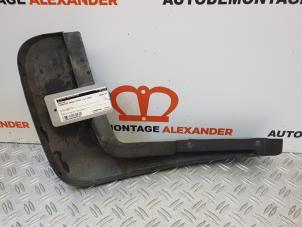 Used Mud-flap Landrover Range Rover Sport (LS) 2.7 TDV6 24V Price on request offered by Alexander Autodemontage